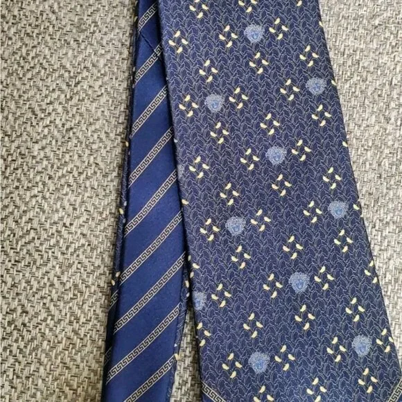 Vintage 80s Gianni Versace Silk Tie - Blue & Gold Medusa Head Baroque Italy
